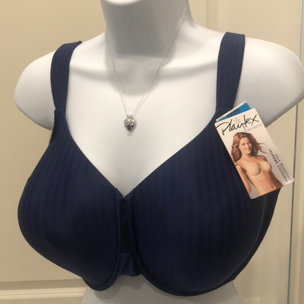 Playtex blue velvet & nude stripe underwire bras smooth, New 2 for 1, size 40DDD